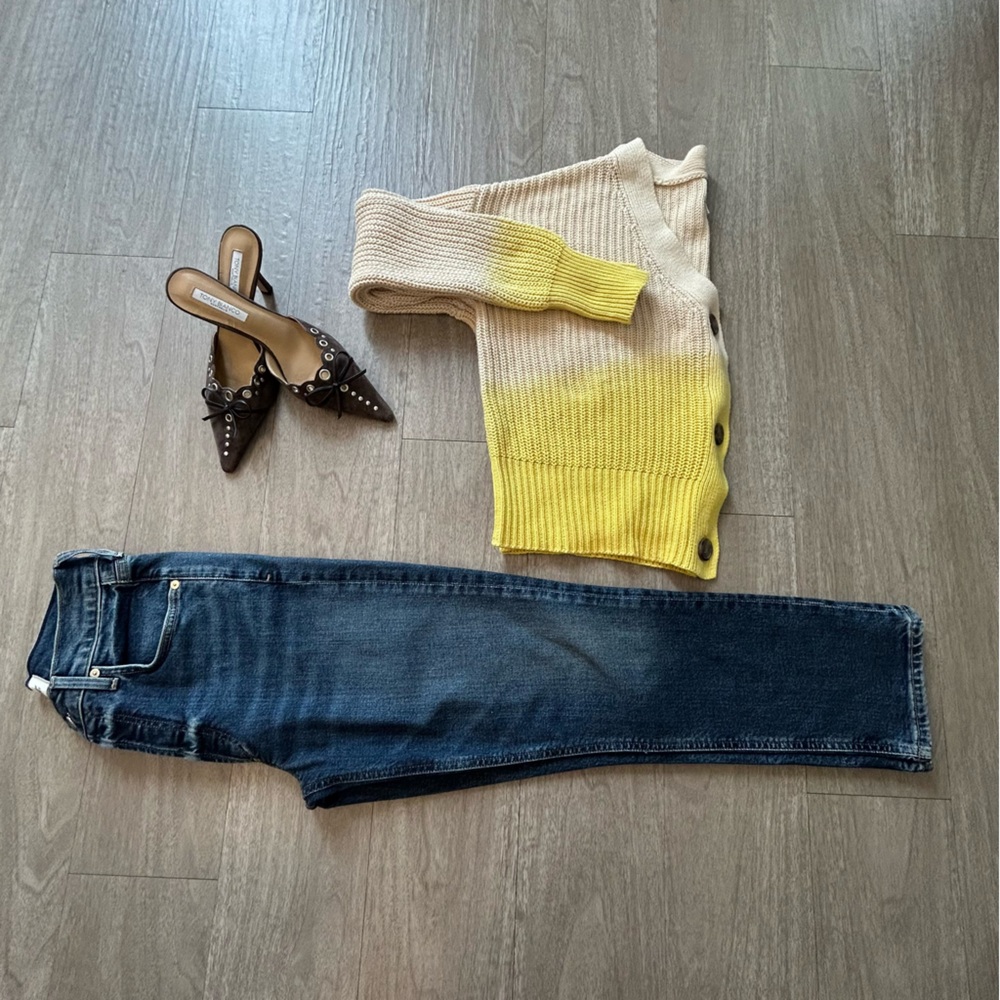 Gradient Yellow and Beige Women's Cardigan